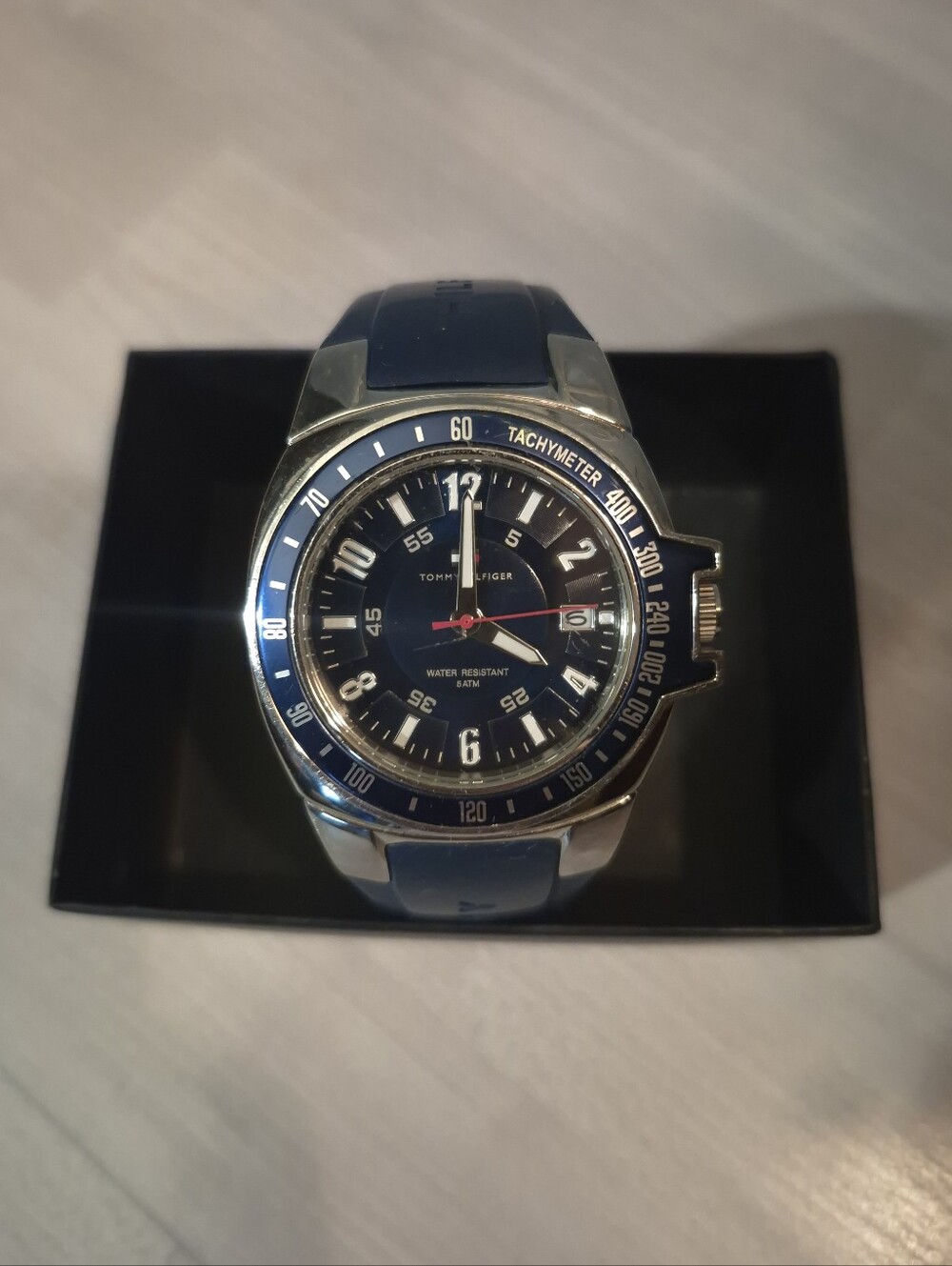 Vintage Tommy Hilfiger Navy and Silver Tachymeter Sport Watch